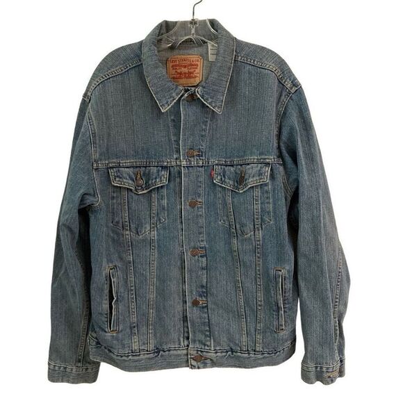 Levi’s Standard Trucker Jacket Mens L 70507 Blue Denim Button Up ￼ - Picture 1 of 6